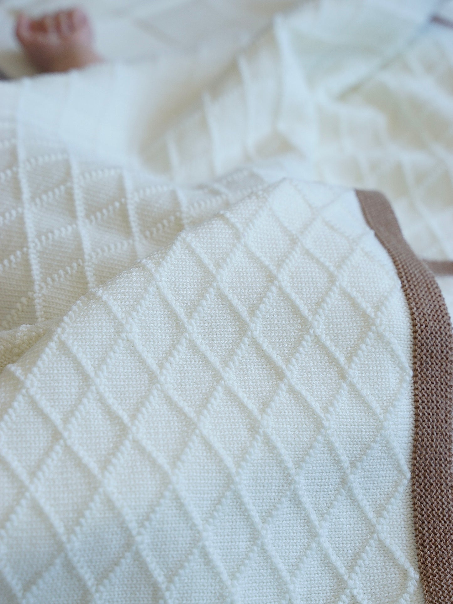 Gittermuster Babydecke